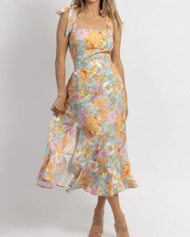 Front of a model wearing a size L Groove On Tie Strap Midi Dress In Orange Multi in Orange Multi by oneeleven. | dia_product_style_image_id:354134